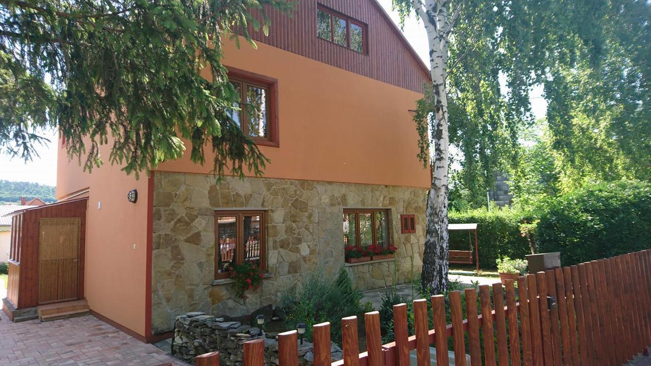 Rita Apartman Дьєнешдіаш Екстер'єр фото